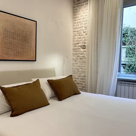 Апартаменты Living Fioravanti